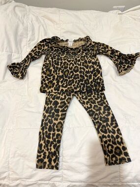 Crewcuts Leopard Print Ruffle Top & Leggings Set - Tan Black